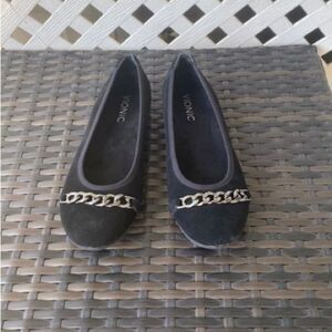 Vionic Ballet flats women's size 6